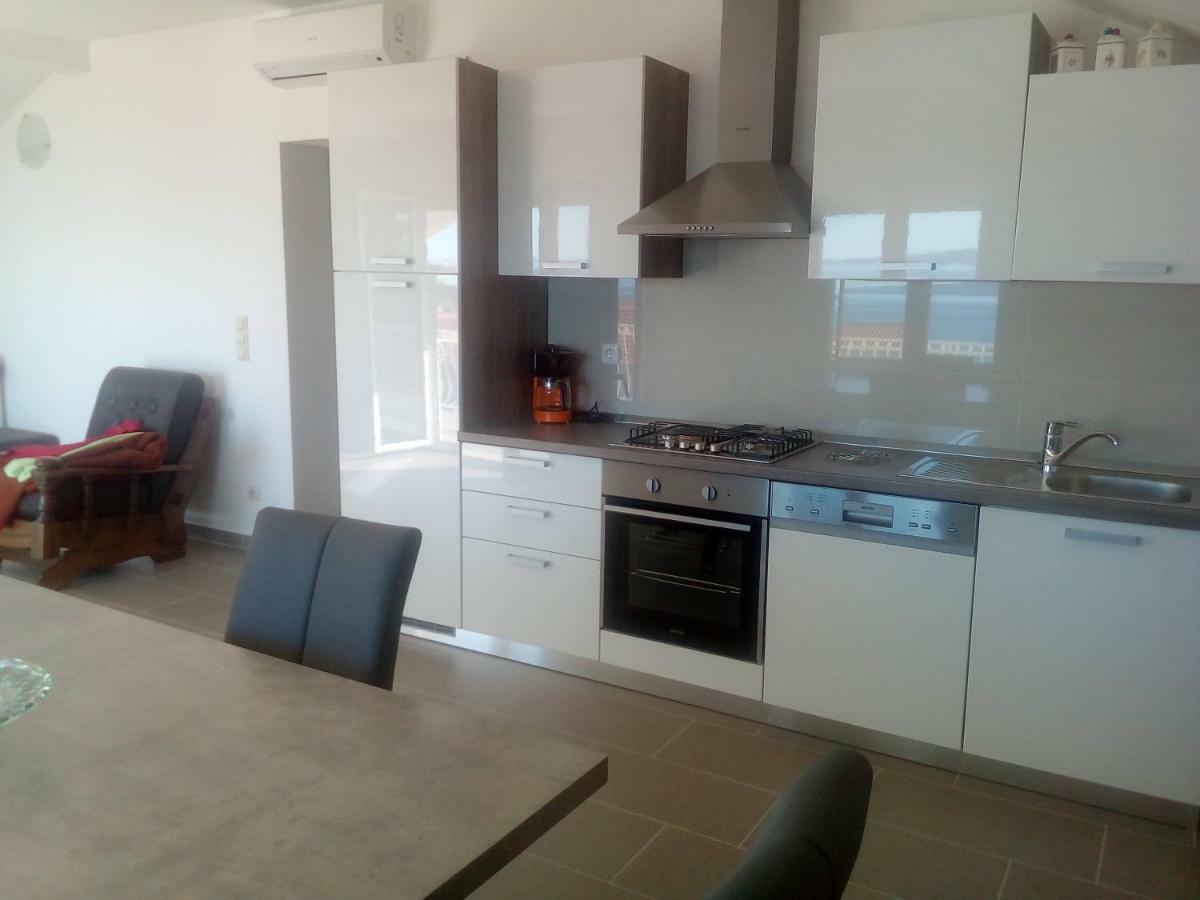 Modern Apartment Duce Luaran gambar